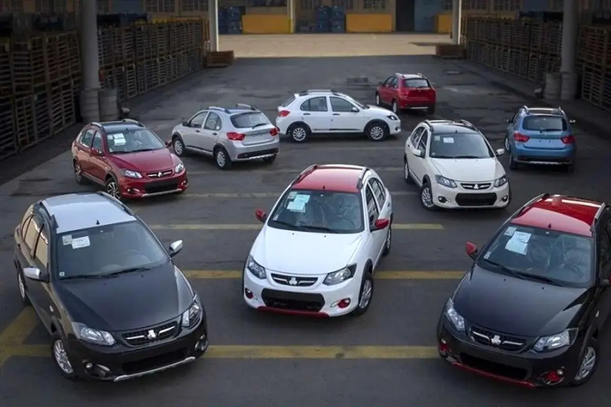 وضعیت بازار خودرو امروز جمعه 24 بهمن 1404 / قیمت خودرو سر به فلک کشید