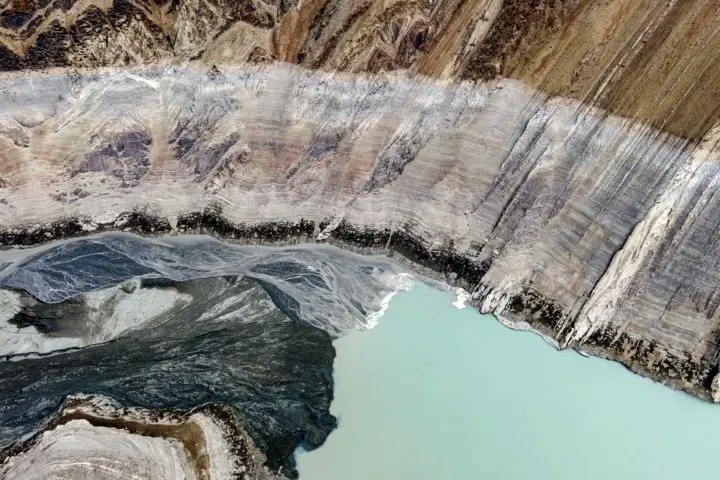 وضعیت بی سابقه سد کرج/تراز از حجم مرده فراتر رفته اما همچنان 93 درصد خالی است