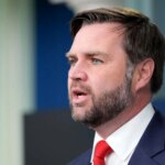 ونس و ژنرال آمریکایی به ترامپ درباره حمله به ایران هشدار می دهند