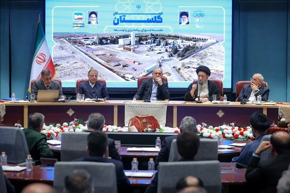 پزشکان: سالی 30 بار در جیب فروشندگان VPN می گذاریم! / اولین دلیل تورم دولتی است