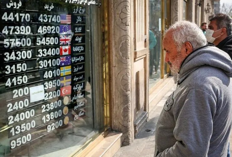 پنجره فرصت برای یکسان سازی نرخ ارز؛ آزمونی برای مدیریت اقتصادی پایدار