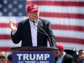 گاردین: ترامپ دوباره بحران را آغاز کرد