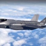 فیلمی از سقوط هواپیمای جنگی آمریکایی