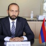 گفتگوی تلفنی سید عباس عراقچی با همتای ارمنی خود در خصوص تحولات ایران و منطقه