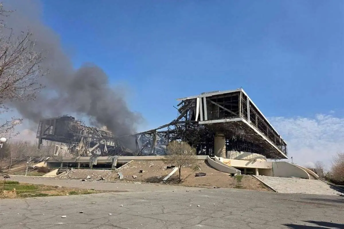برای دیدن؛ ریزش ورزشگاه آزادی پس از حمله موشکی