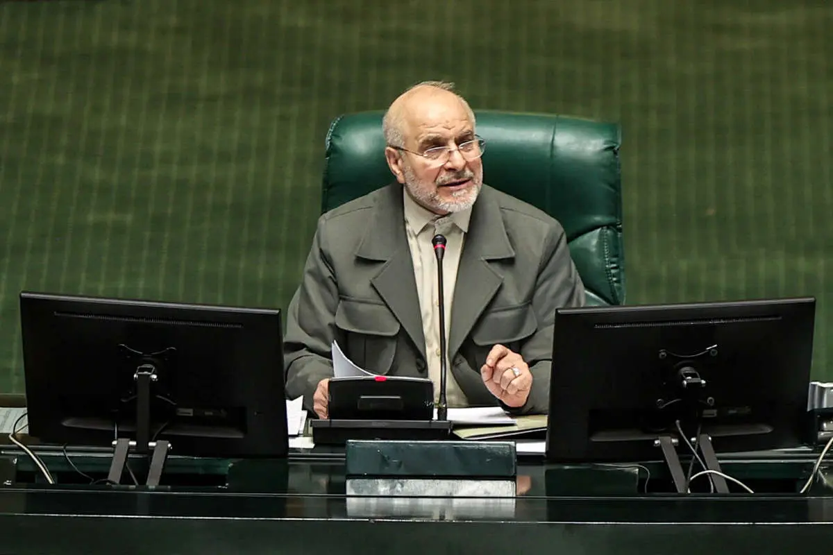 کلیباف: آمریکا به دلیل ناکافی بودن ذخایر دفاعی مجبور به اولویت بندی است