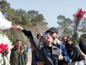 تصاویر; حال و هوای غم انگیز آهنگ 42