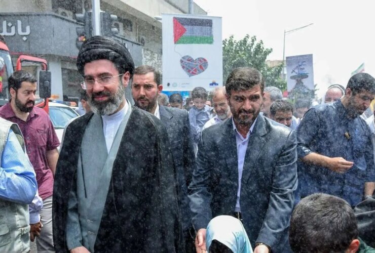 آیت الله سیدجطبی خامنه ای در قاب عکس