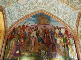 گزارش CNN از حمله به بناهای تاریخی در تهران و اصفهان