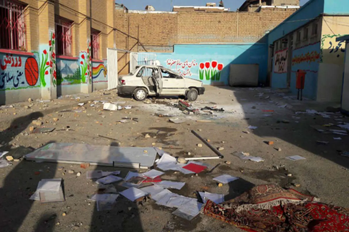 سناتورهای دموکرات خواستار رسیدگی به حمله به مدرسه میناب شدند