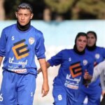 بازیکن تیم زنان ناراحتی خود را از فرار به استرالیا توصیف می کند