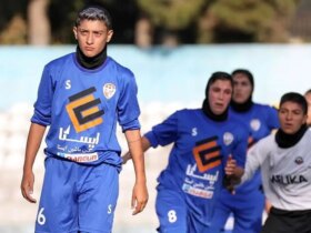 بازیکن تیم زنان ناراحتی خود را از فرار به استرالیا توصیف می کند