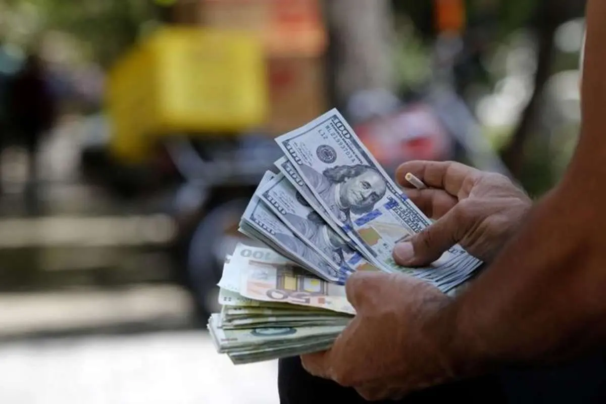 قیمت دلار امروز پنجشنبه 7 اسفند 1404