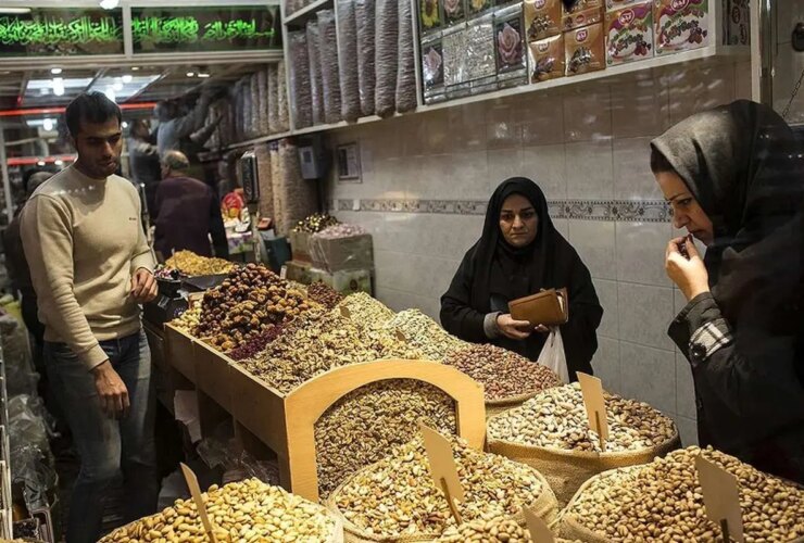 شب عید چند عدد فندق است؟
