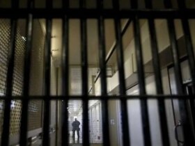 اجازه مرخصی زندانیان به مناسبت عید نوروز و عید سعید فطر 9 اجازه مرخصی زندانیان به مناسبت عید نوروز و عید سعید فطر