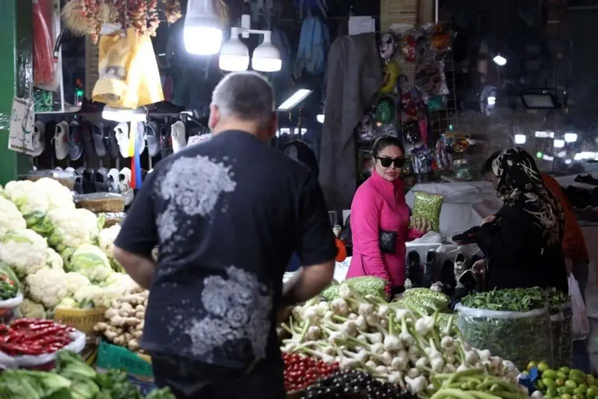 حال و هوای بازار تجریش در دوران جنگ به نقل از خبرگزاری فرانسه