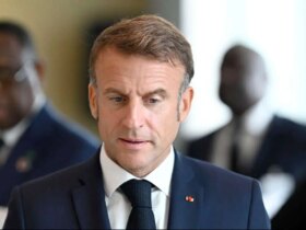 جزئیات دیدار پزشکان و مکرون/ توصیه های پاریس برای مذاکره