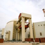 تخلیه سومین گروه از کارگران روس از نیروگاه بوشهر