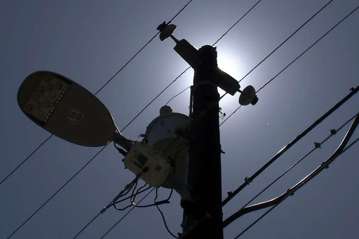 شهروندان در صورت قطع برق نگران نباشند 1 شهروندان در صورت قطع برق نگران نباشند