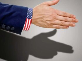 آمریکا حقوق بشر را از بین می برد 8 آمریکا حقوق بشر را از بین می برد