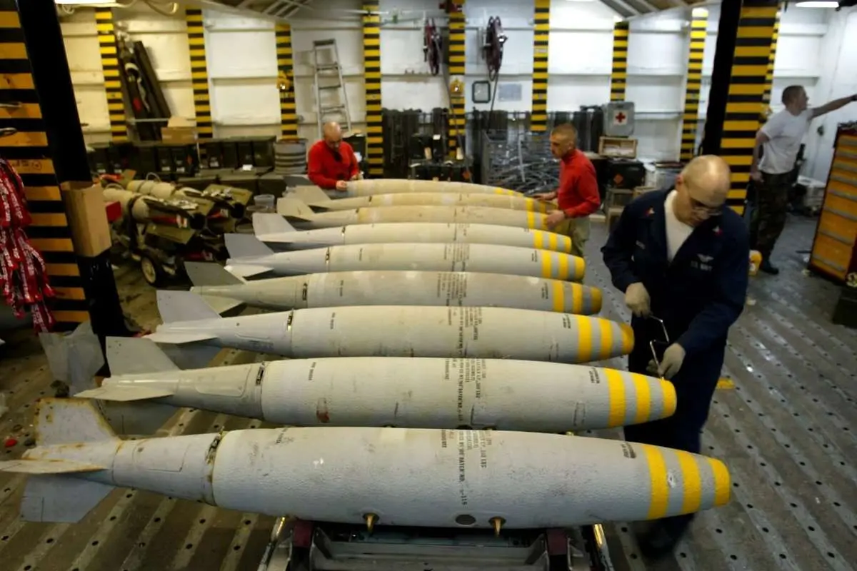 آمریکا با فروش 12 هزار بمب هوایی به اسرائیل موافقت کرد