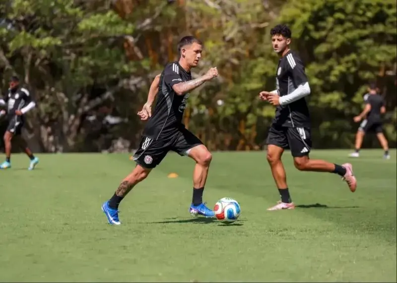 باور نکردنی: یک ایرانی در تیم ملی کاستاریکا! 1 باور نکردنی: یک ایرانی در تیم ملی کاستاریکا!