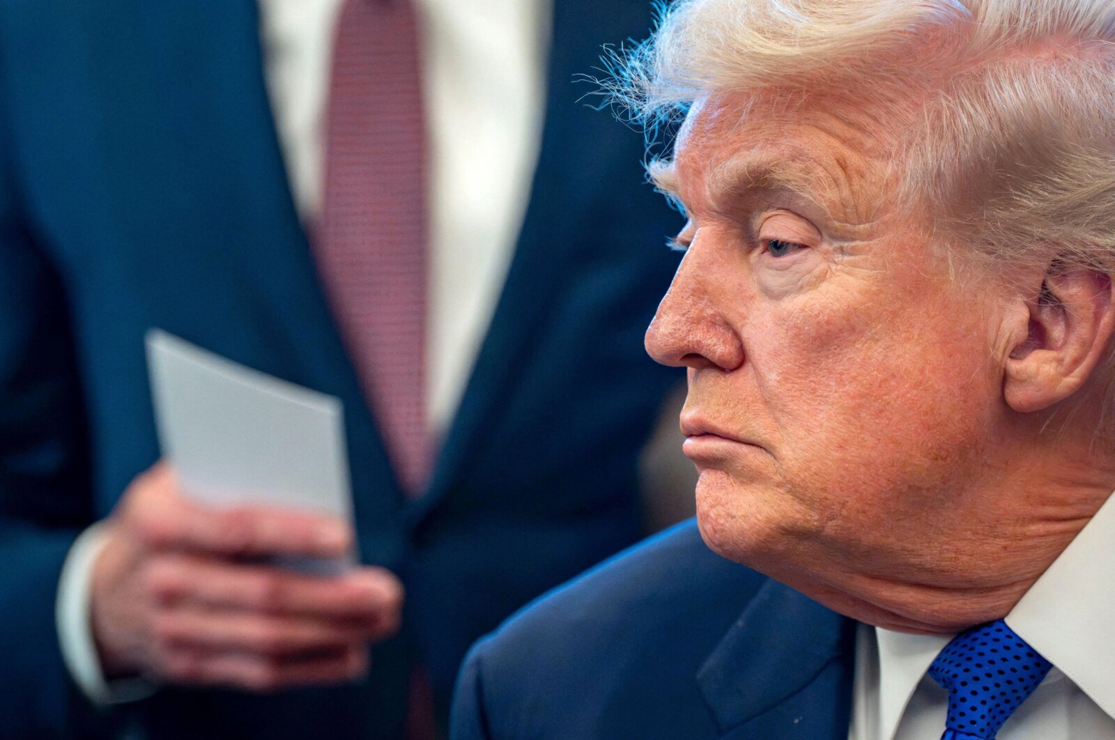 بن بست ترامپ در تنگه هرمز