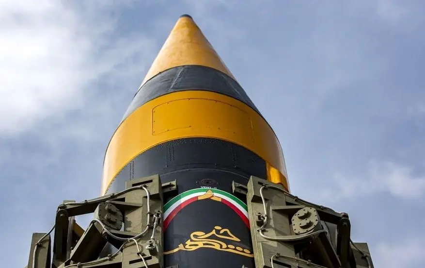 بیانیه شماره 21 سپاه/ پرتاب 4 فروند موشک سنگین خرمشهر با کلاهک یک تنی