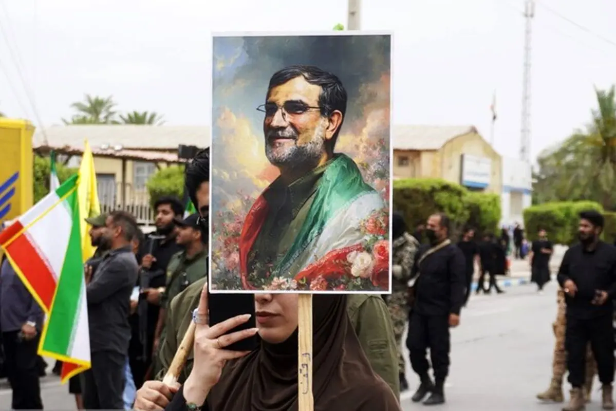 تصاویر; تشییع پیکر سردار تنگسیری در بندرعباس