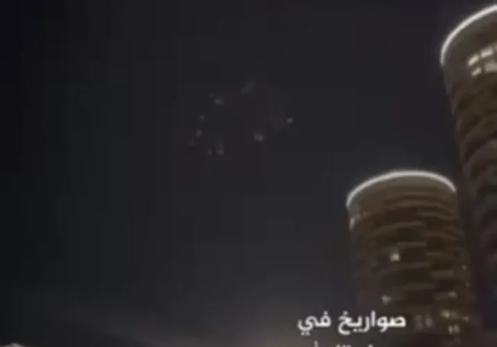 تصاویر موشک های ایرانی در آسمان تل آویو