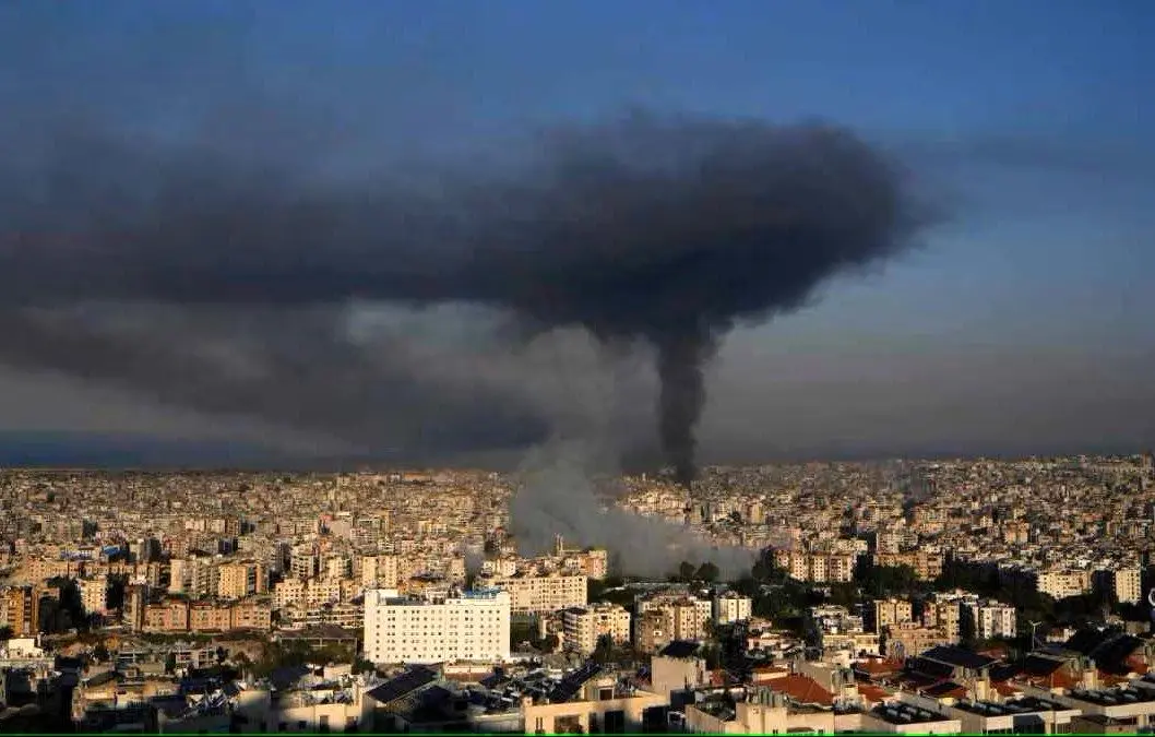 حملات موشکی غول پیکر از لبنان به اسرائیل/قطعات بزرگ برق