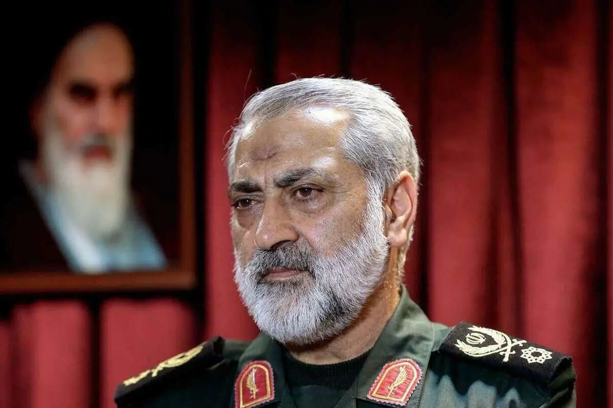 سردار شکارچی: دیگر سفر و تفریح ​​امن برای دشمنان در دنیا وجود نخواهد داشت