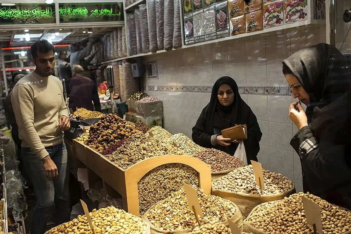 شب عید چند عدد فندق است؟