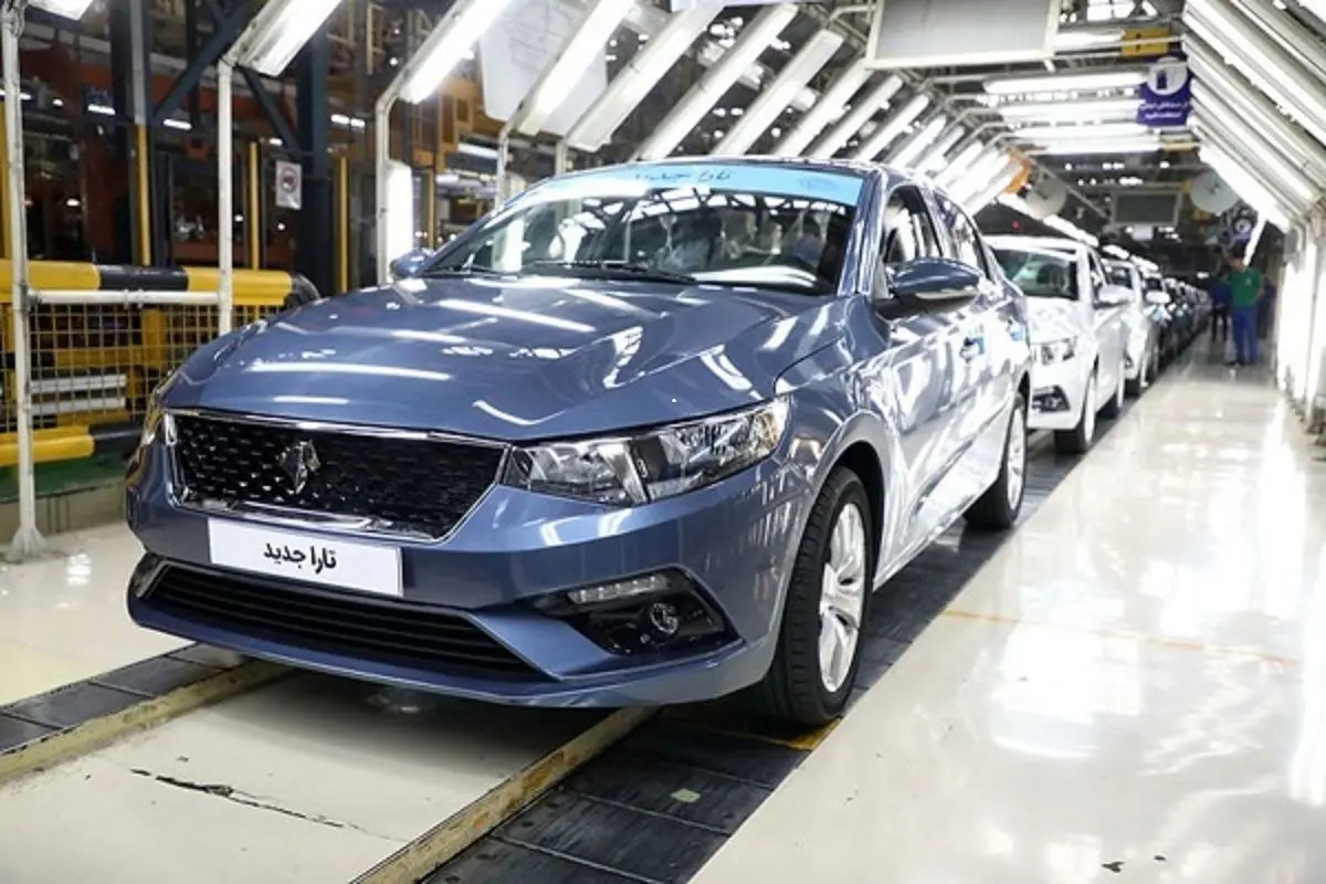 ضبط جدید ایران خودرو; عرضه 13 محصول به قیمت کارخانه