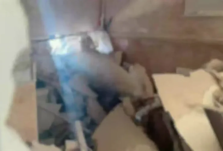 ماجرای موشک شکست خورده در وسط دیوار یک ساختمان مسکونی در تهران