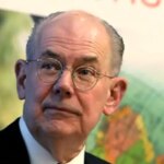 مرشایمر: آمریکا در باتلاق نظامی گیر کرده است