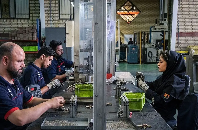 نقش کارگران در شرایط جنگ چیست؟