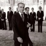 کسی با شاه معامله نکرد!