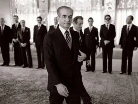 کسی با شاه معامله نکرد!