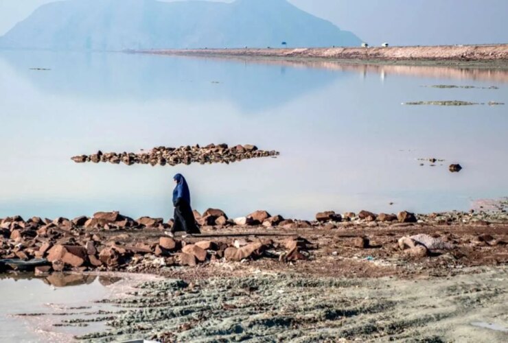 دریاچه ارومیه احیا شد 38 دریاچه ارومیه احیا شد