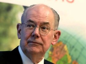 مرشایمر: اگر ترامپ و نتانیاهو محاکمه شوند، اعدام خواهند شد