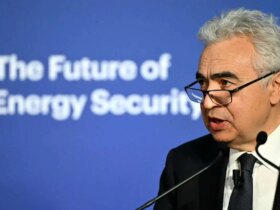 اثرات بستن تنگه هرمز بر اروپا 12 میلیون بشکه نفت استخراج شد