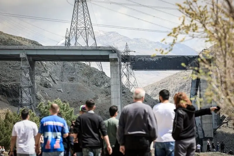 تصاویر: یک روز پس از حمله هوایی به پل B1 کرج 7 کرج 4