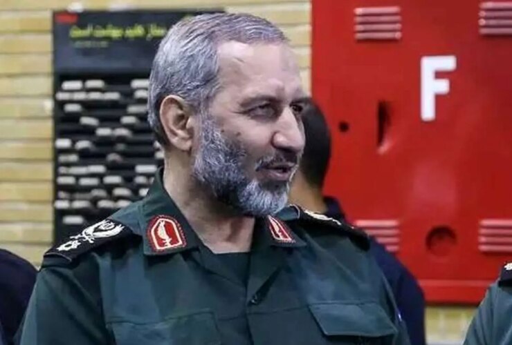 مسدود کردن حساب فرمانده هوا و فضا در X