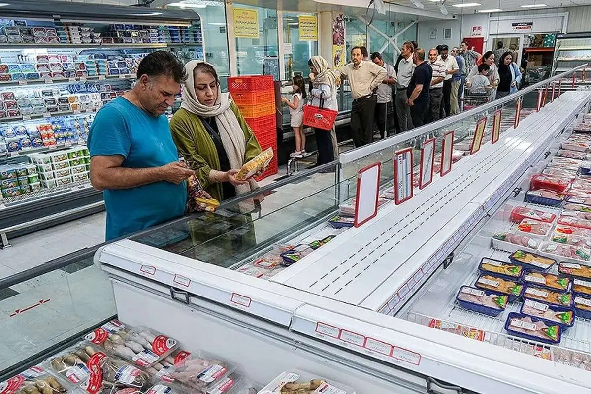 کاهش تقاضا باعث کاهش قیمت مرغ شده است 1 کاهش تقاضا باعث کاهش قیمت مرغ شده است