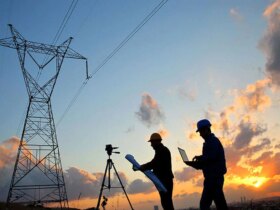 خسارت بیش از 2.1 همات در شبکه برق شهرستان های استان تهران 16 خسارت بیش از 2.1 همات در شبکه برق شهرستان های استان تهران