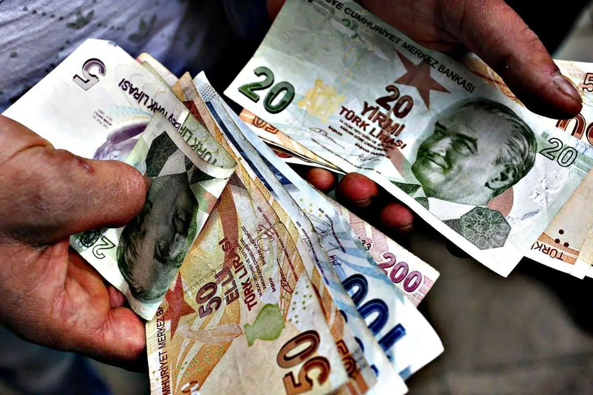 قیمت لیر ترکیه امروز سه شنبه 18 آوریل 1405 می باشد 1 قیمت لیر ترکیه امروز سه شنبه 18 آوریل 1405 می باشد