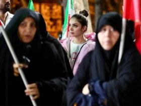 متن و حاشیه نشست شب در باغ فردوس تهران 18 متن و حاشیه نشست شب در باغ فردوس تهران