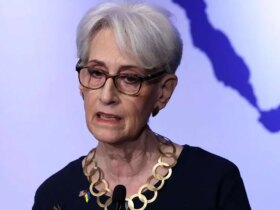 واکنش وندی شرمن به فریب و دروغ های ترامپ