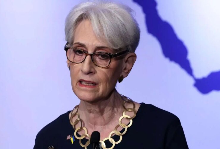 واکنش وندی شرمن به دروغ های ترامپ 3 واکنش وندی شرمن به دروغ های ترامپ